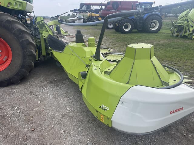 Image of CLAAS Orbis 900 equipment image 2