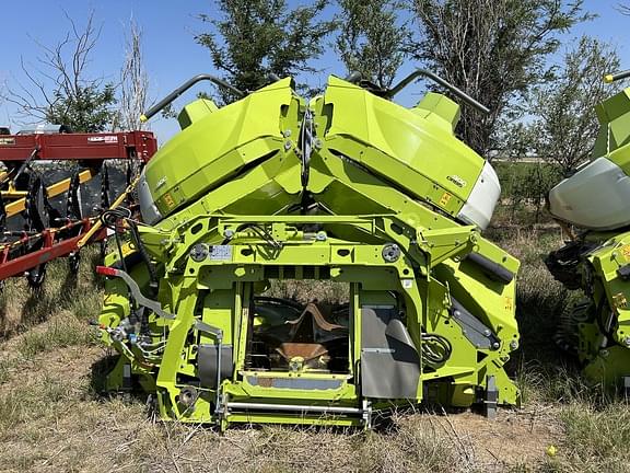 Image of CLAAS Orbis 900 equipment image 2