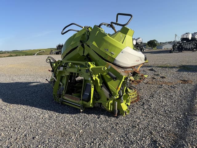 Image of CLAAS Orbis 900 equipment image 4