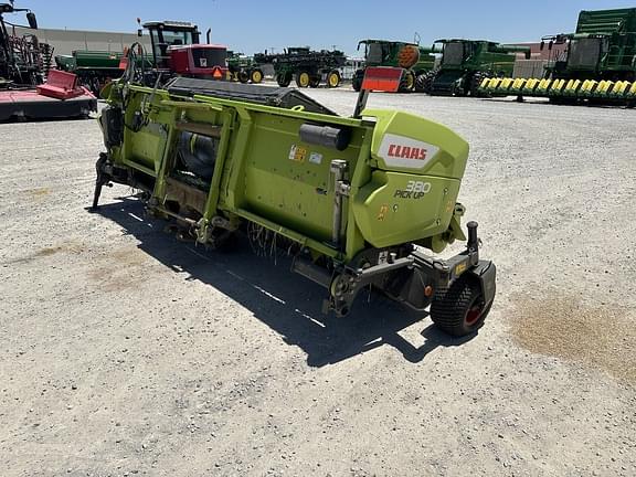 Image of CLAAS PU380 equipment image 4