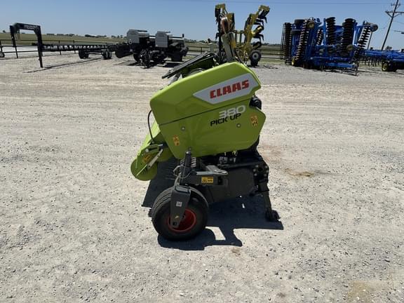Image of CLAAS PU380 equipment image 1
