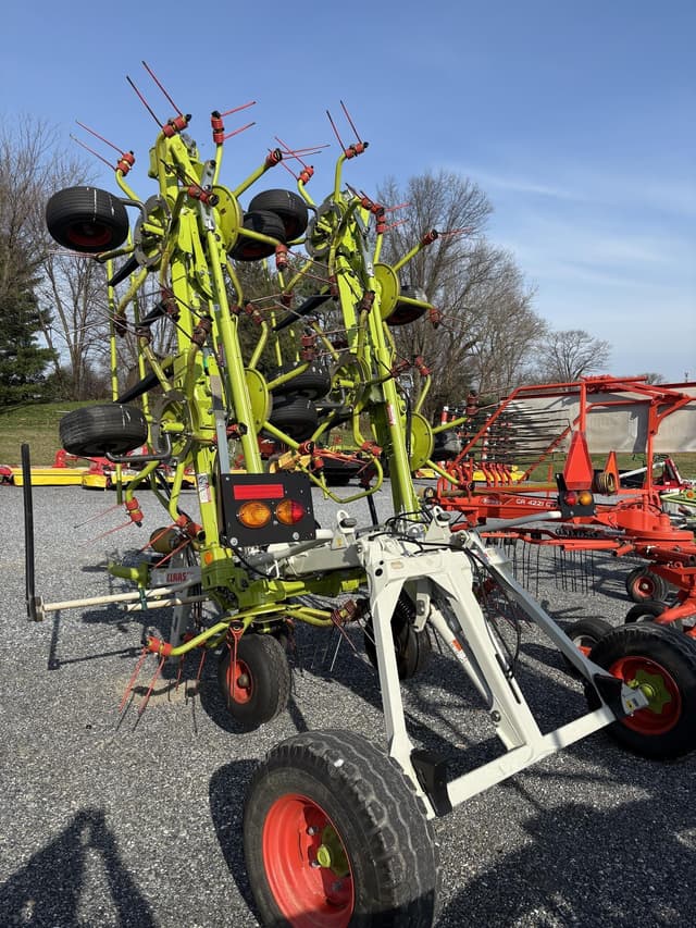 Image of CLAAS Volto 1100T equipment image 3