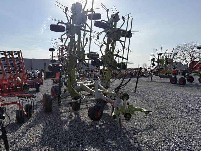 Image of CLAAS Volto 1100T equipment image 1