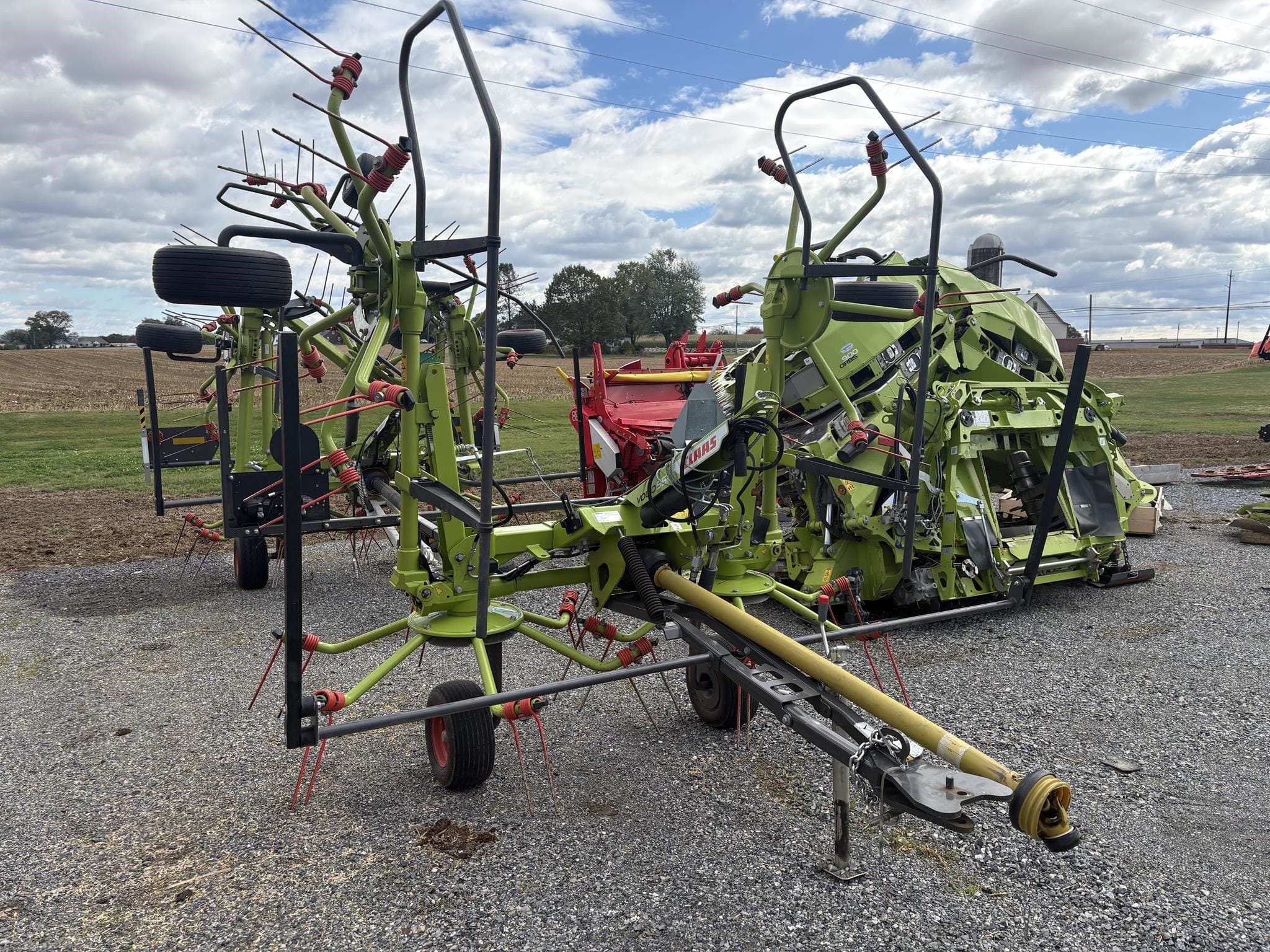 2022 CLAAS Volto 55TH Equipment Image0