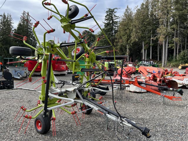 Image of CLAAS Volto 800TH equipment image 2