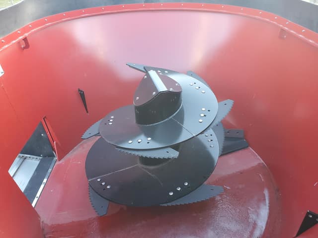 Image of Cloverdale 420T equipment image 4