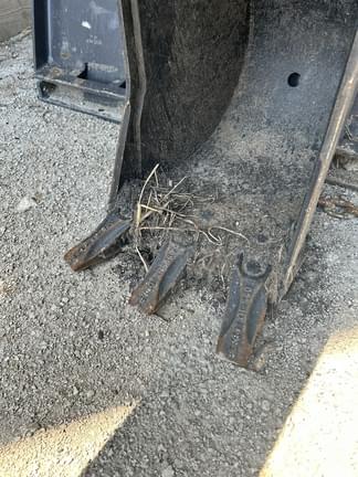 Image of Case Backhoe Bucket equipment image 2