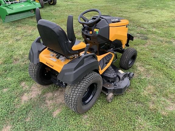 Image of Cub Cadet XT2 GX54D equipment image 4