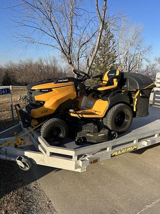 Image of Cub Cadet XT2 GX54 equipment image 2