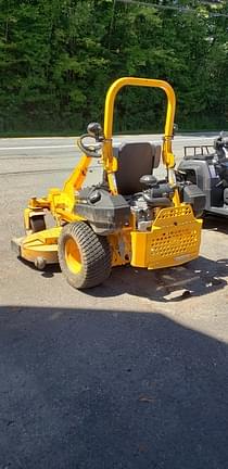 Image of Cub Cadet PRO Z900 equipment image 2