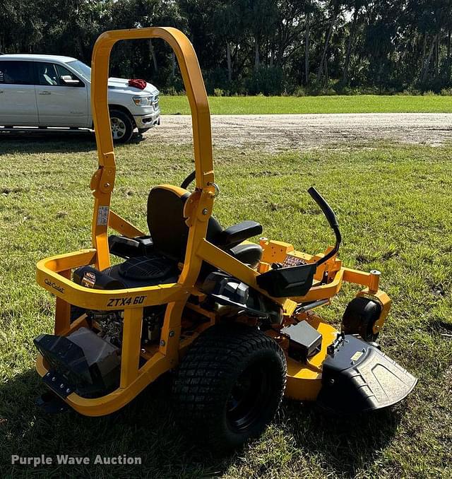 Image of Cub Cadet Ultima ZTX4 equipment image 4