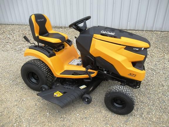 Image of Cub Cadet XT1 LT46 Primary image
