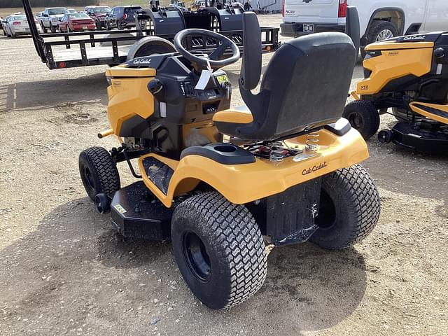 Image of Cub Cadet XT2 LX42 equipment image 1