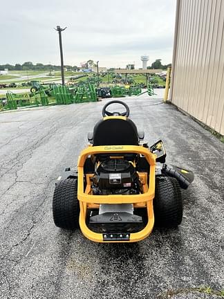 Image of Cub Cadet Ultima ZTS2 equipment image 2