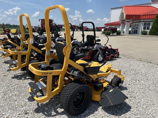 Image of Cub Cadet Ultima ZTX5 equipment image 2