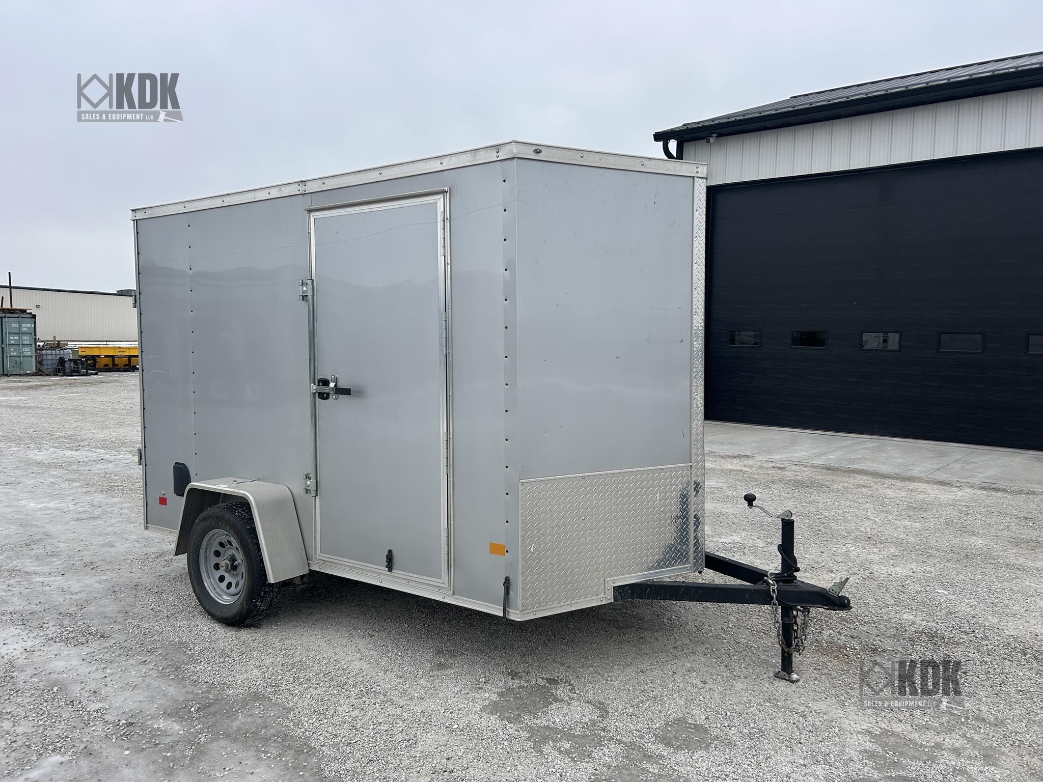 2022 Darkhorse Cargo DHW6X10SA30 Equipment Image0