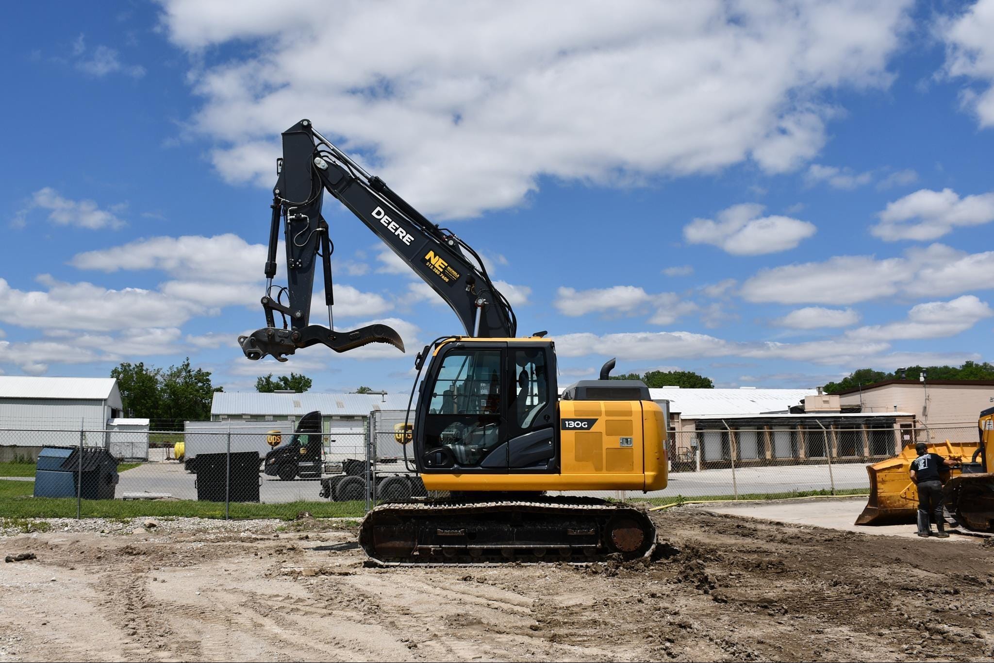 2022 John Deere 130G Equipment Image0