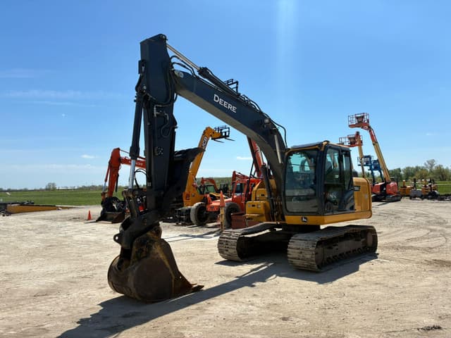 Image of John Deere 130G equipment image 1