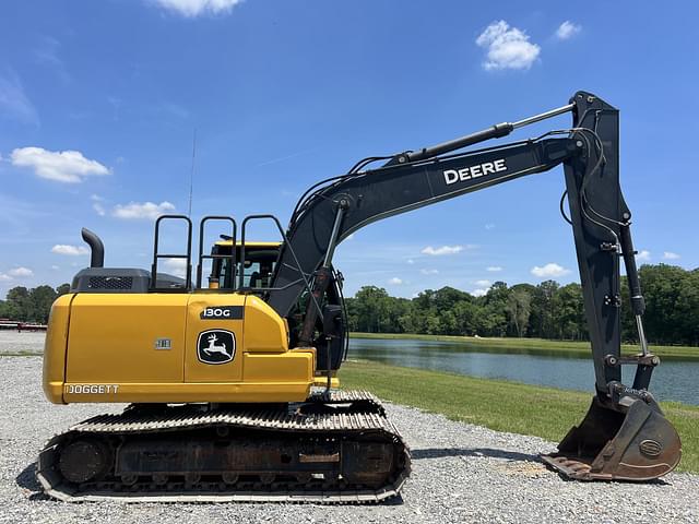 Image of John Deere 130G equipment image 4