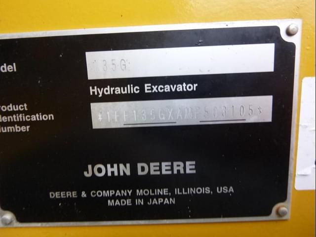 Image of John Deere 135G equipment image 4