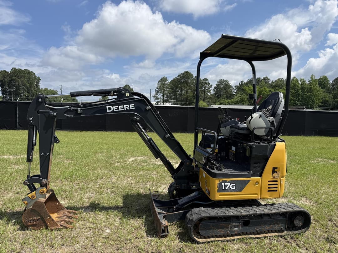 Image of John Deere 17G Primary image
