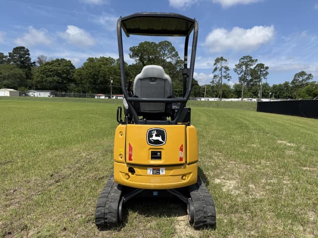 Image of John Deere 17G equipment image 3