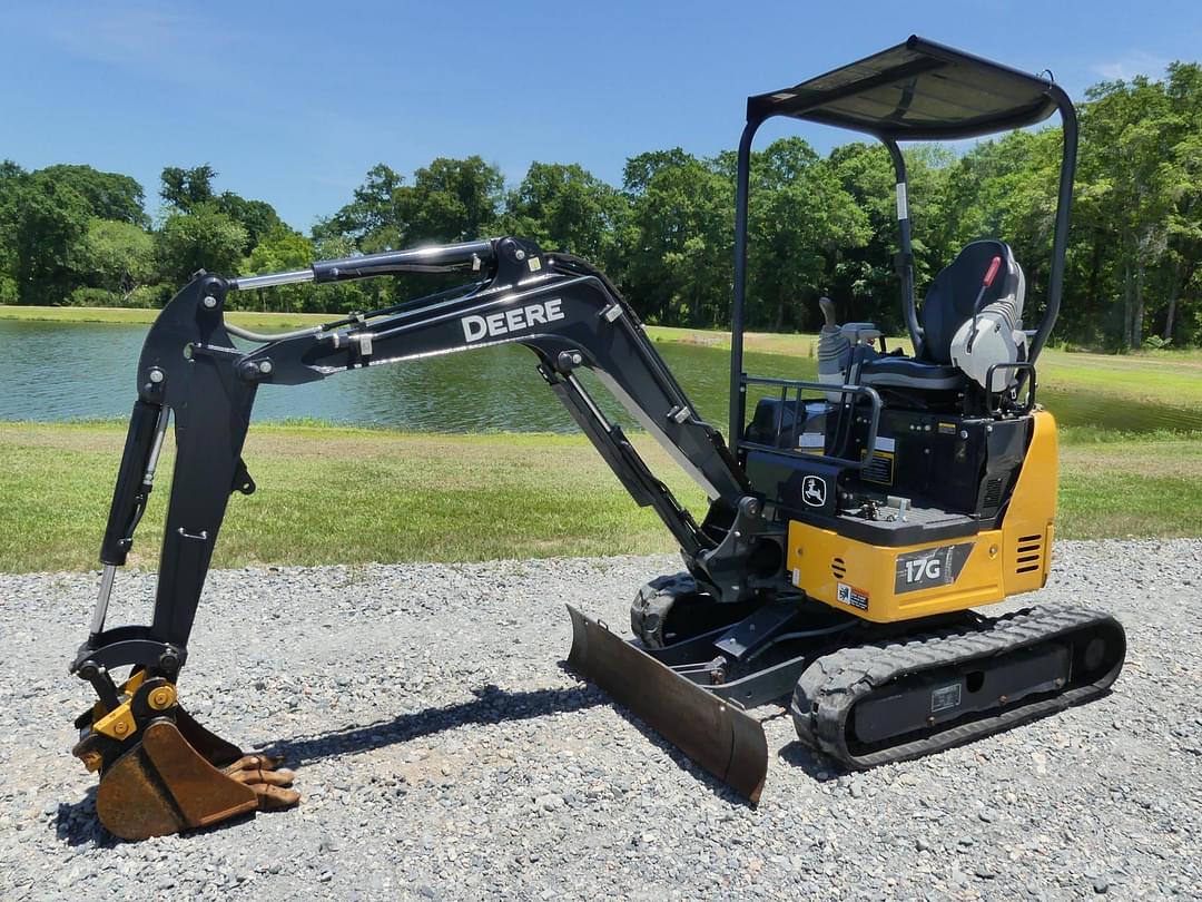 Image of John Deere 17G Primary image