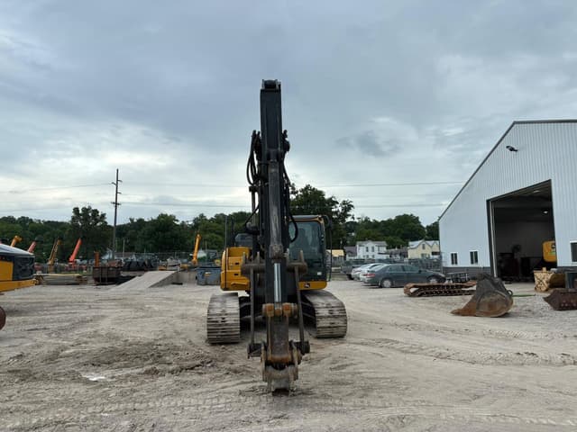 Image of John Deere 210G LC equipment image 2