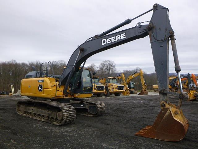 Image of John Deere 210G LC equipment image 3