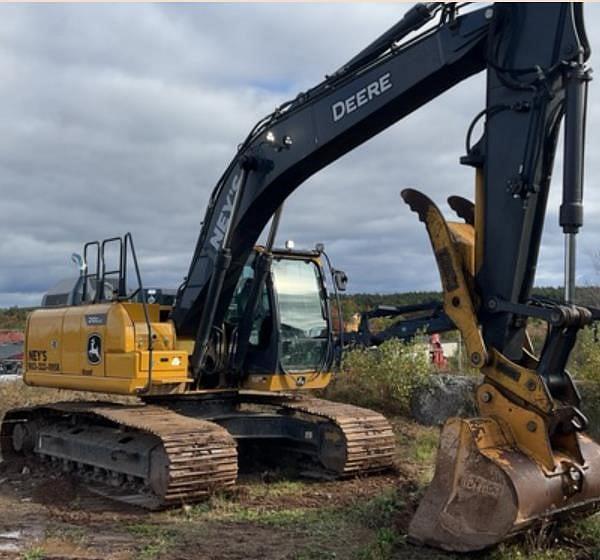 Image of John Deere 210G LC equipment image 2