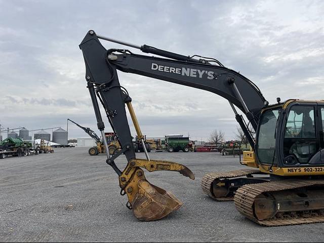 Image of John Deere 210G LC equipment image 1