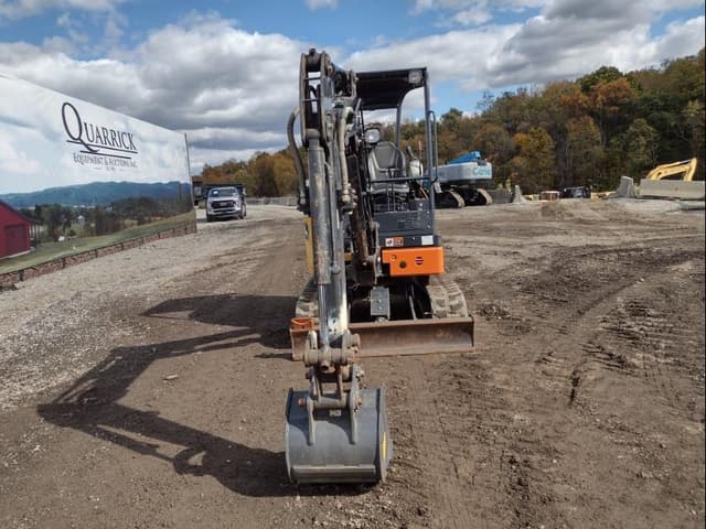 Image of John Deere 26G equipment image 1