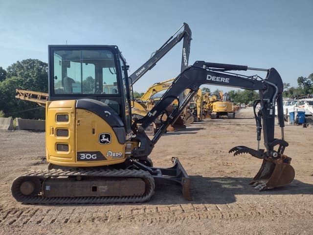 Image of John Deere 30G equipment image 2