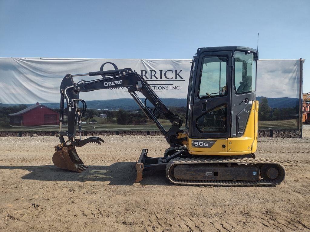 2022 John Deere 30G Equipment Image0