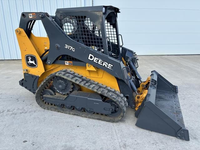 Image of John Deere 317G equipment image 1