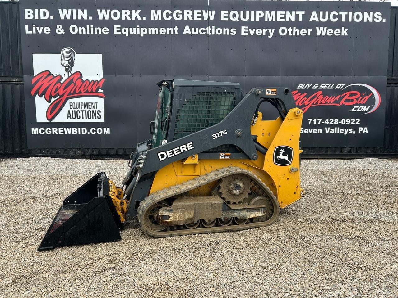 2022 John Deere 317G Equipment Image0