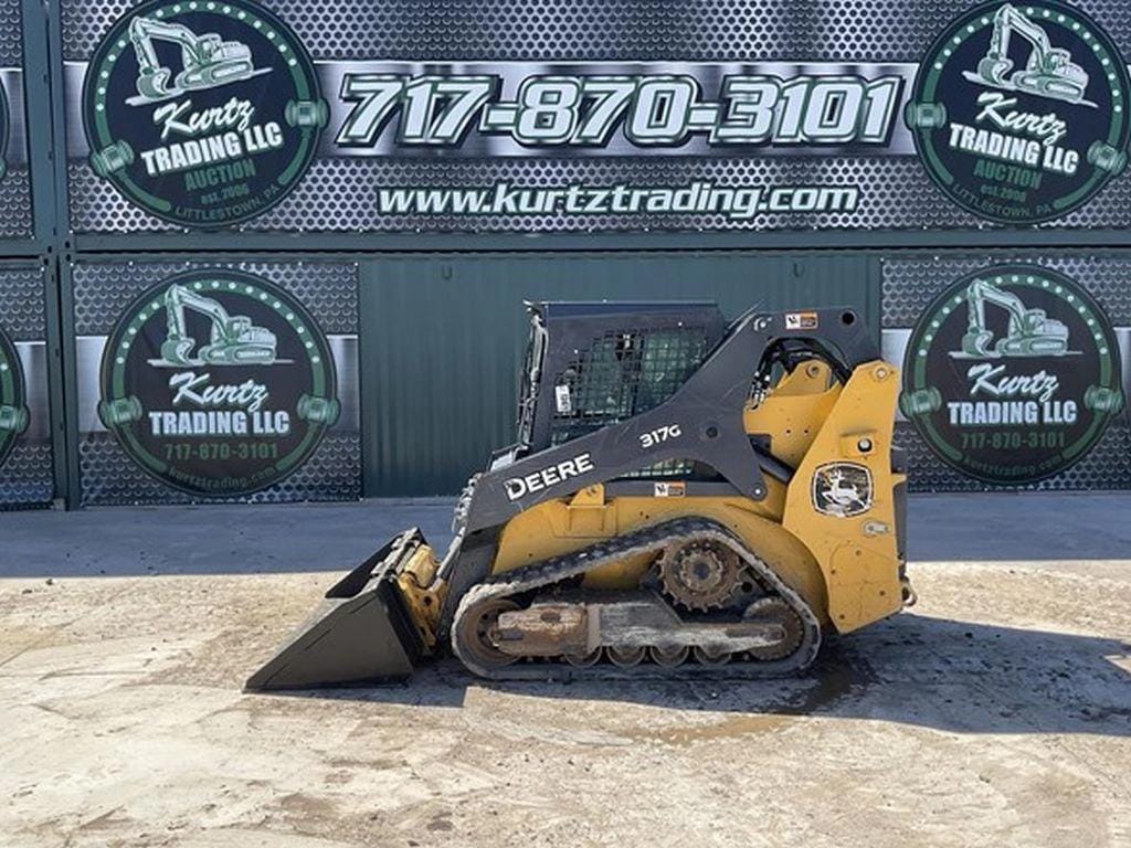 2022 John Deere 317G Equipment Image0