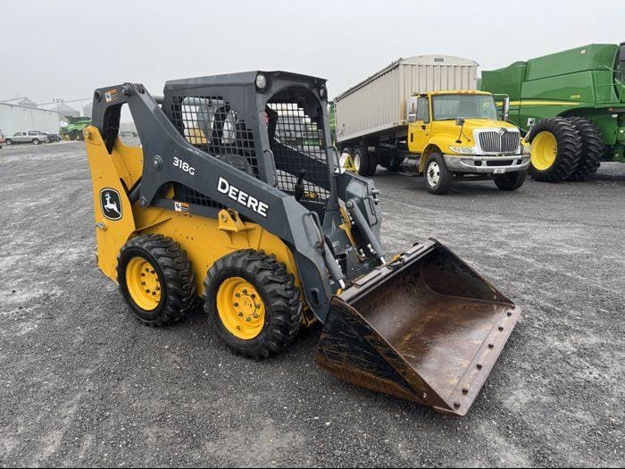 Main image John Deere 318G