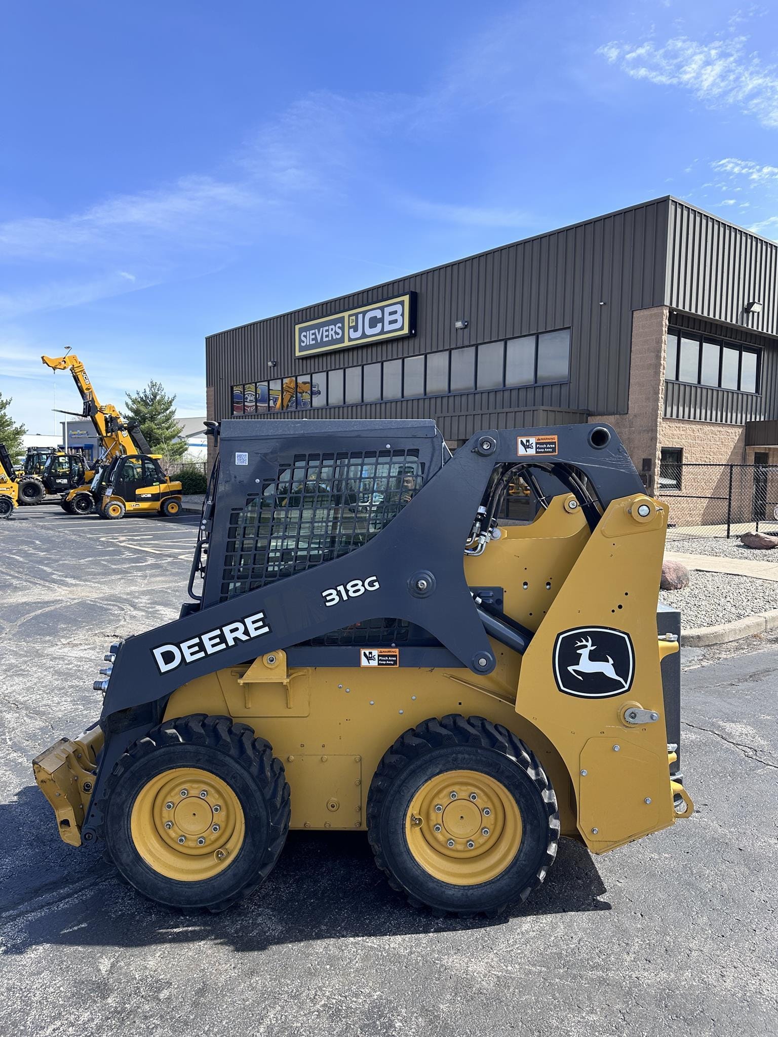 2022 John Deere 318G Equipment Image0