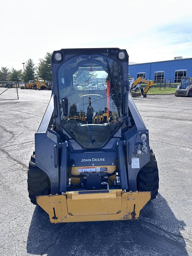 Image of John Deere 318G equipment image 1