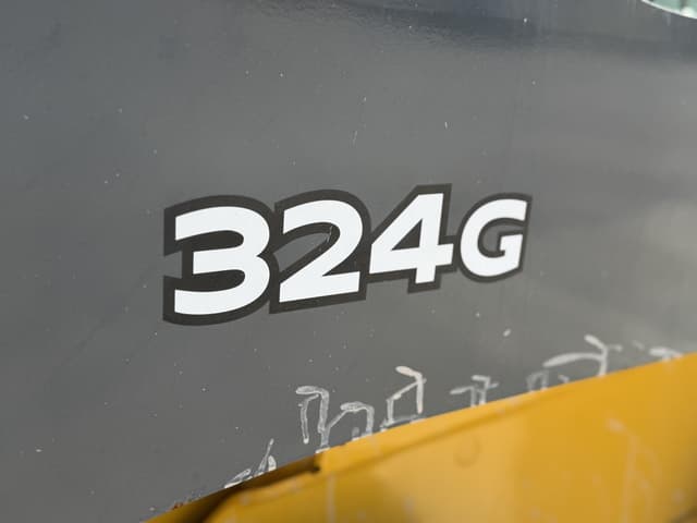 Image of John Deere 324G equipment image 2
