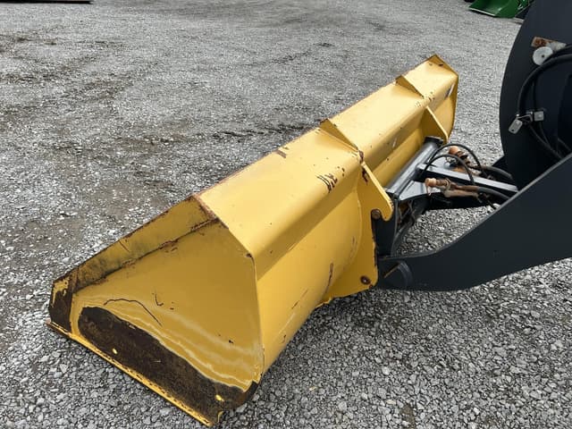 Image of John Deere 324L equipment image 3