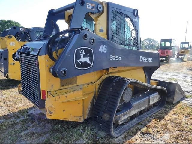 Image of John Deere 325G equipment image 2