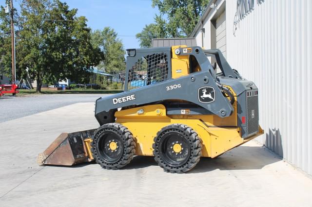 Image of John Deere 330G equipment image 3