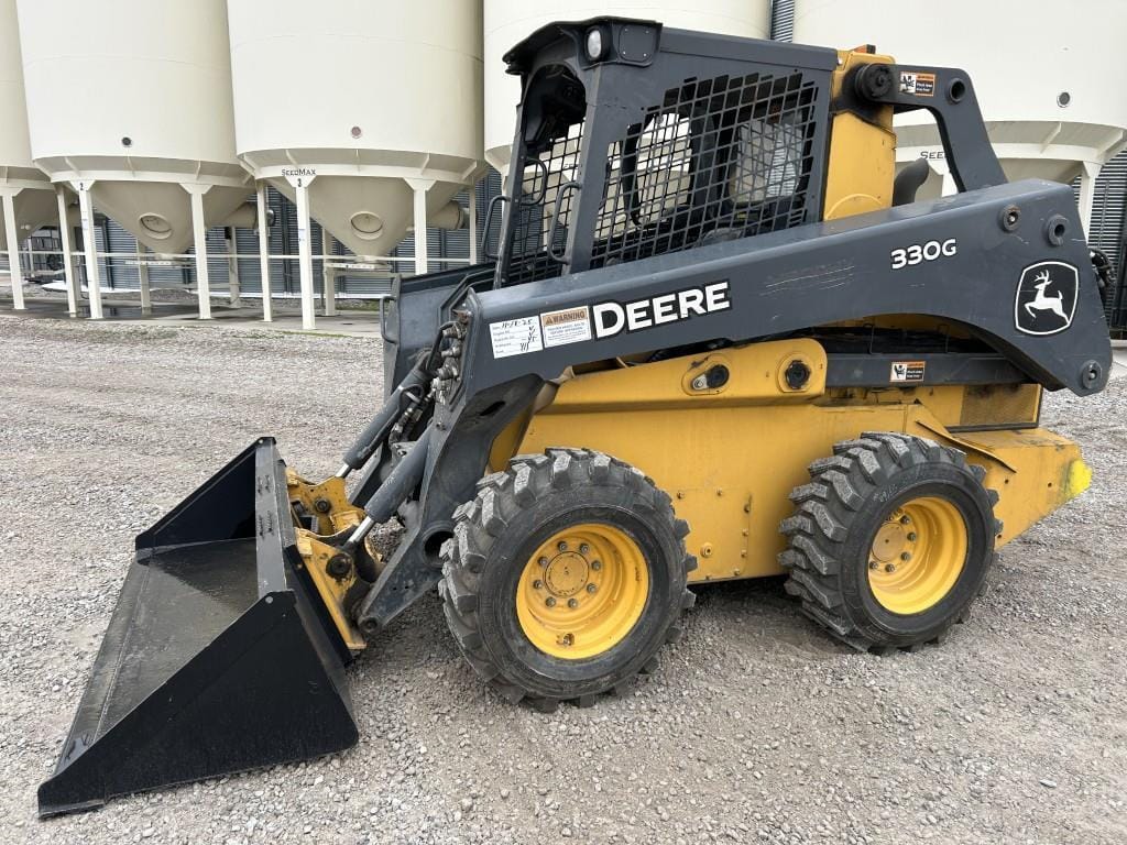 2022 John Deere 330G Equipment Image0
