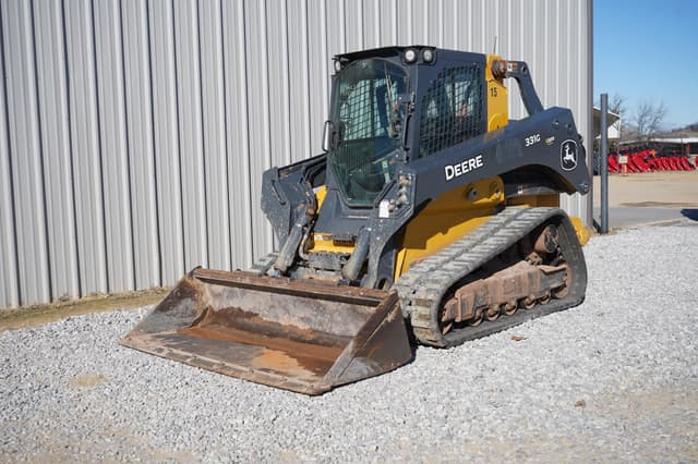 Image of John Deere 331G equipment image 1