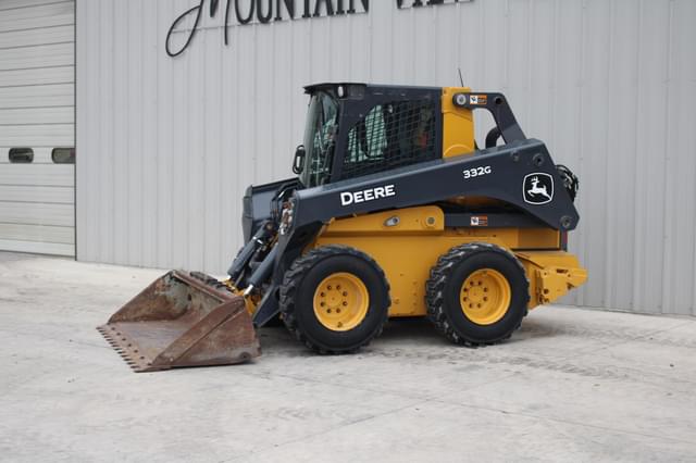 Image of John Deere 332G equipment image 1
