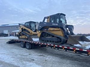 2022 John Deere 333G Image