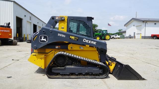 Image of John Deere 333G equipment image 4