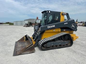 Main image John Deere 333G